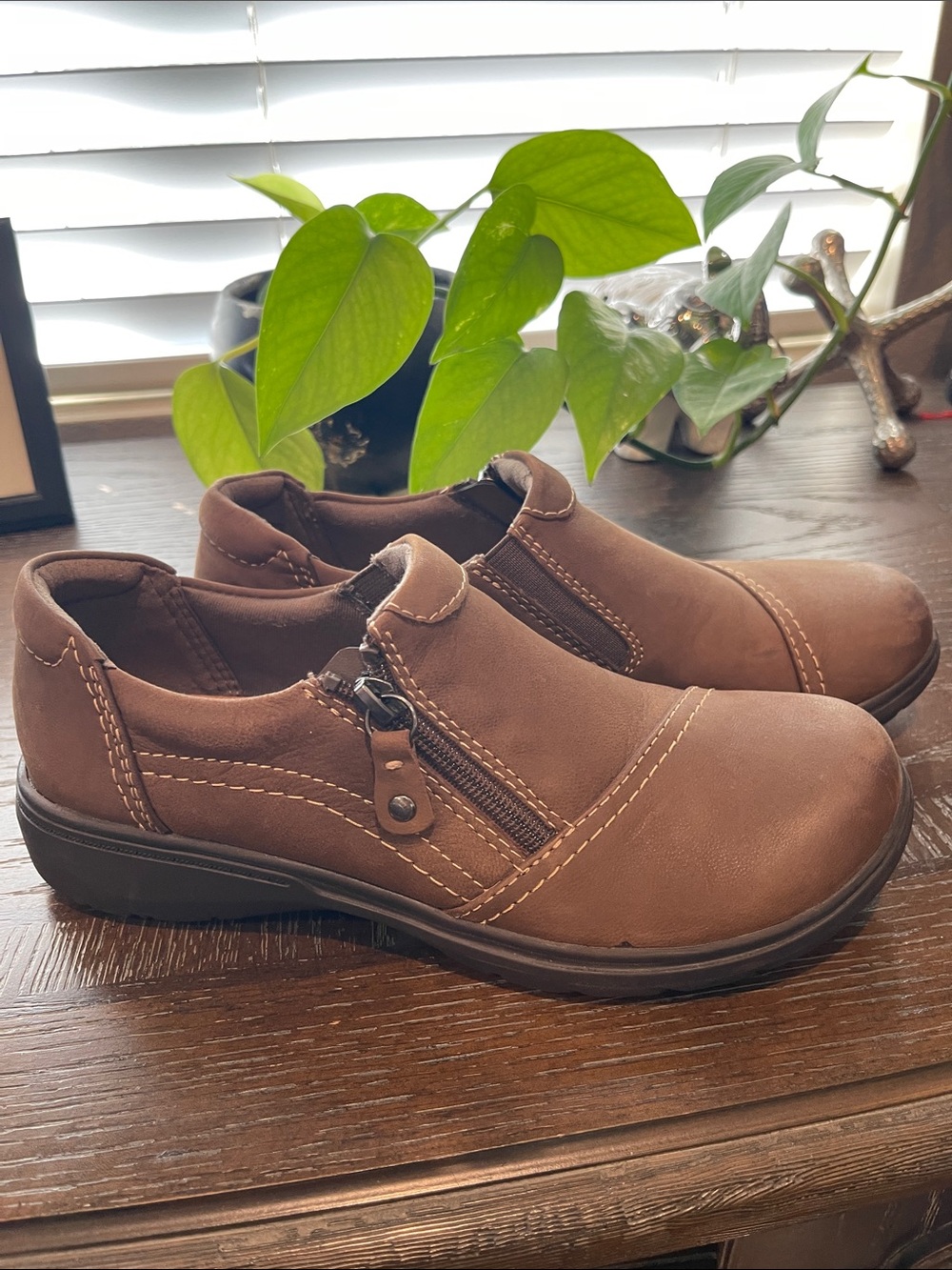 Clarks Brown Slip-On Women's Loafers with Side Zipper